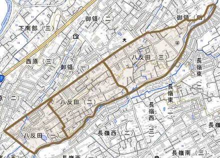 八反田とその周辺の地図。町の範囲を重ねている