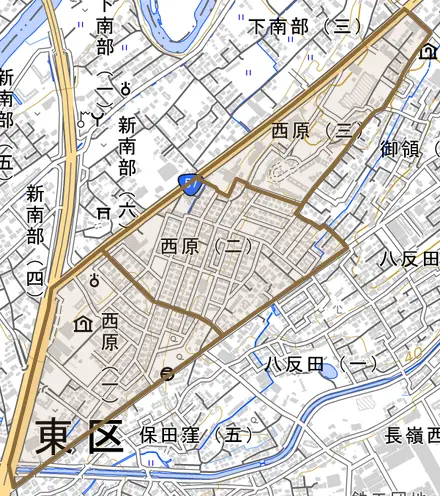 西原とその周辺の地図。町の範囲を重ねている