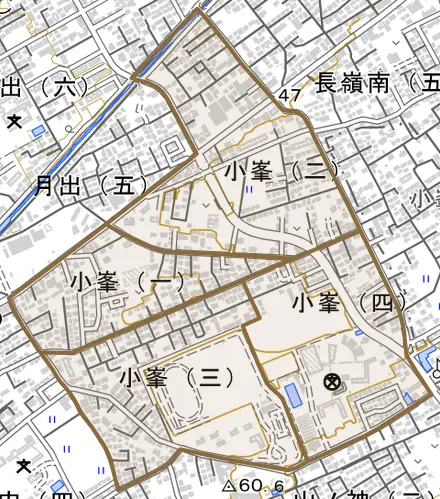 小峯とその周辺の地図。町の範囲を重ねている