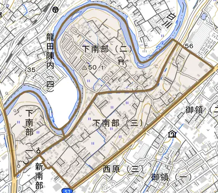 下南部とその周辺の地図。町の範囲を重ねている