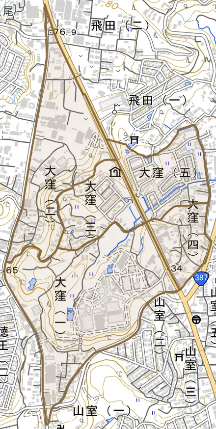 大窪とその周辺の地図。町の範囲を重ねている