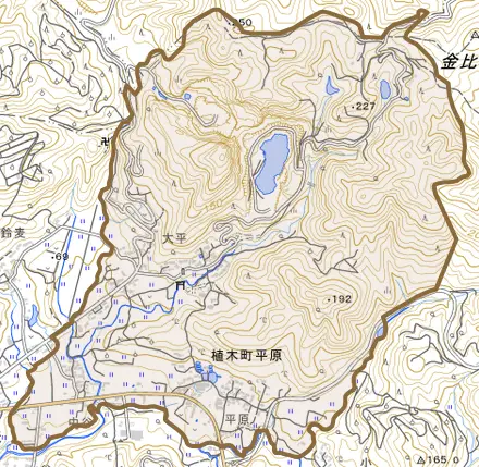 植木町平原とその周辺の地図。町の範囲を重ねている