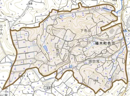 植木町色出とその周辺の地図。町の範囲を重ねている