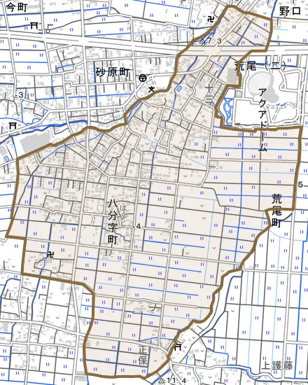 八分字町とその周辺の地図。町の範囲を重ねている