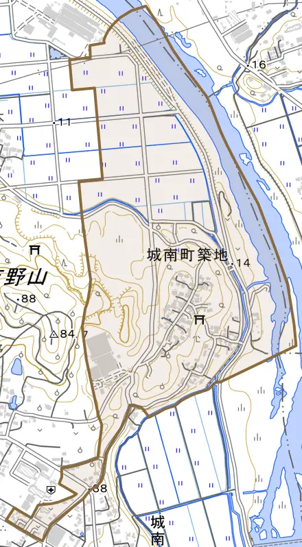 城南町築地とその周辺の地図。町の範囲を重ねている