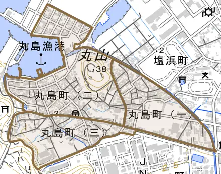 丸島町とその周辺の地図。町の範囲を重ねている