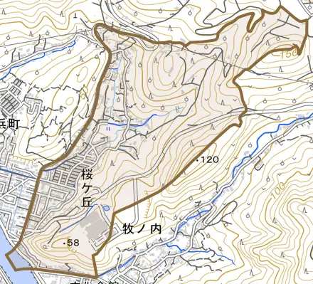 桜ヶ丘とその周辺の地図。町の範囲を重ねている