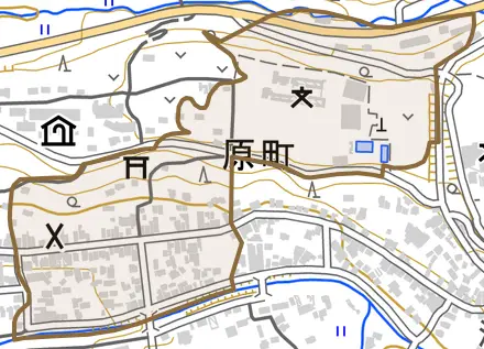 原町とその周辺の地図。町の範囲を重ねている