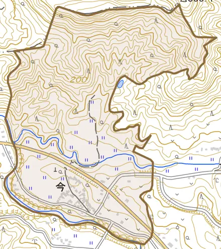 今とその周辺の地図。町の範囲を重ねている