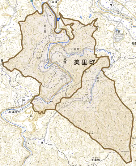 岩野とその周辺の地図。町の範囲を重ねている