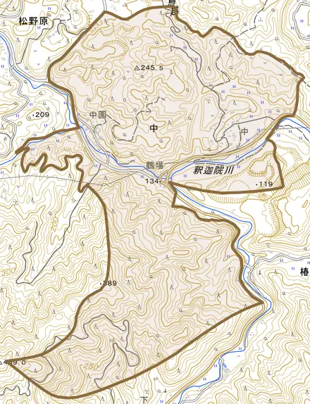 中とその周辺の地図。町の範囲を重ねている