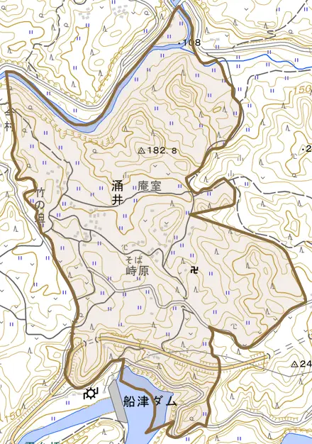 涌井とその周辺の地図。町の範囲を重ねている