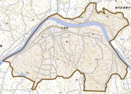 下津原とその周辺の地図。町の範囲を重ねている