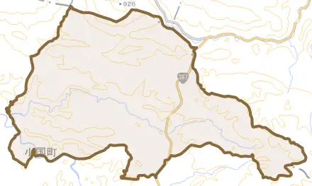 大字西里とその周辺の地図。町の範囲を重ねている