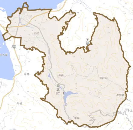 志岐とその周辺の地図。町の範囲を重ねている