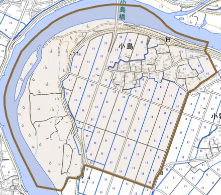 小島とその周辺の地図。町の範囲を重ねている