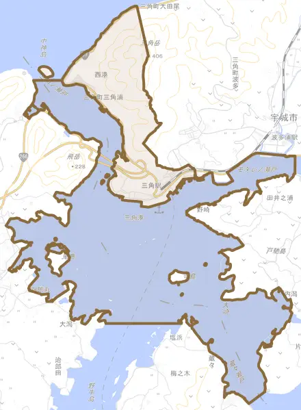 三角町三角浦とその周辺の地図。町の範囲を重ねている