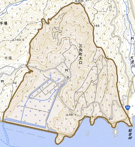 三角町大口とその周辺の地図。町の範囲を重ねている