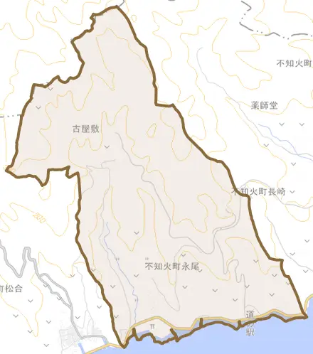 不知火町永尾とその周辺の地図。町の範囲を重ねている