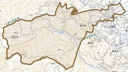 宮庄町とその周辺の地図。町の範囲を重ねている