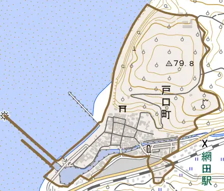 戸口町とその周辺の地図。町の範囲を重ねている