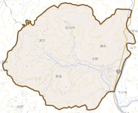 鹿北町芋生とその周辺の地図。町の範囲を重ねている
