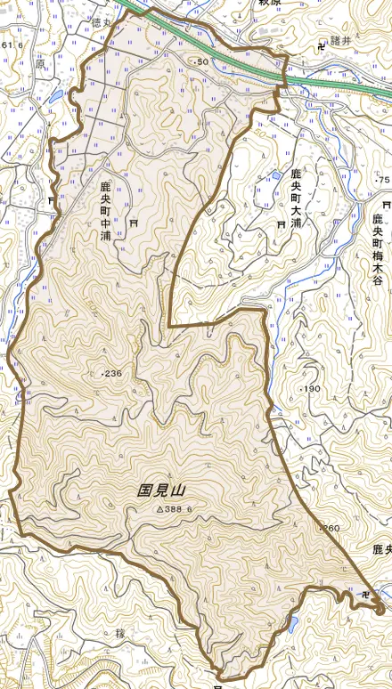 鹿央町中浦とその周辺の地図。町の範囲を重ねている