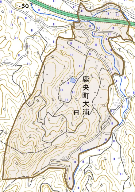 鹿央町大浦とその周辺の地図。町の範囲を重ねている