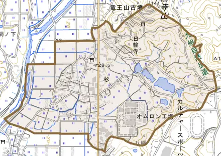 杉とその周辺の地図。町の範囲を重ねている