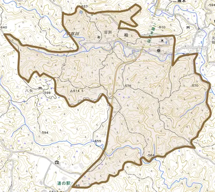 柏とその周辺の地図。町の範囲を重ねている