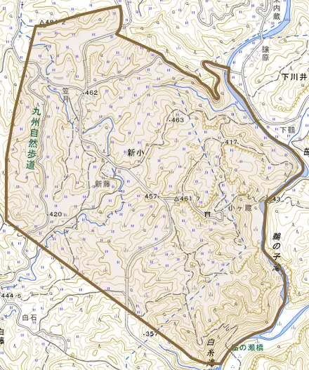 新小とその周辺の地図。町の範囲を重ねている