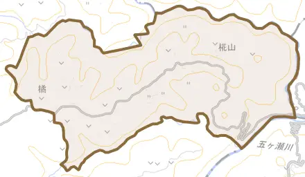 橘とその周辺の地図。町の範囲を重ねている