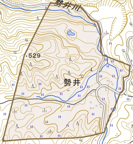 勢井とその周辺の地図。町の範囲を重ねている