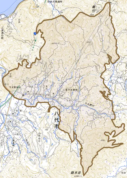 二見下大野町とその周辺の地図。町の範囲を重ねている