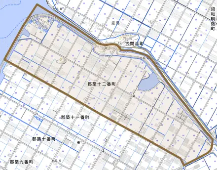 郡築十二番町とその周辺の地図。町の範囲を重ねている