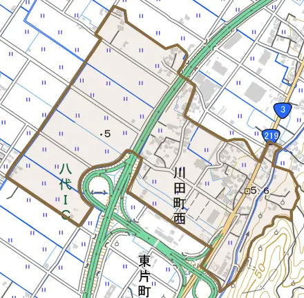 川田町西とその周辺の地図。町の範囲を重ねている