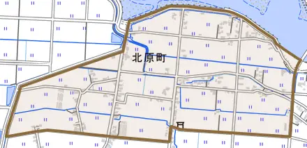 北原町とその周辺の地図。町の範囲を重ねている