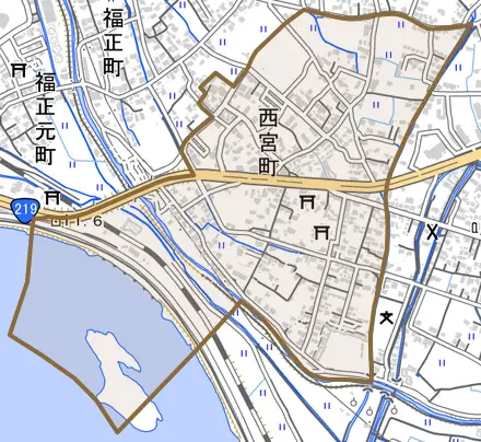 西宮町とその周辺の地図。町の範囲を重ねている