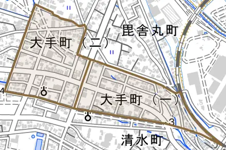 大手町とその周辺の地図。町の範囲を重ねている