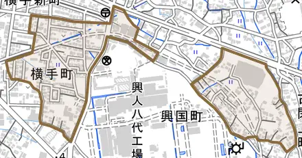 横手町とその周辺の地図。町の範囲を重ねている
