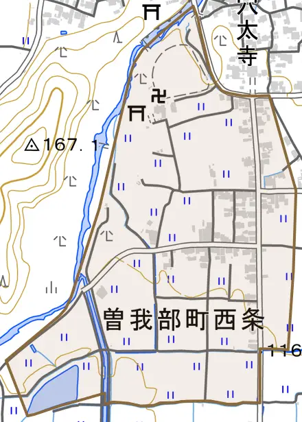 曽我部町西条とその周辺の地図。町の範囲を重ねている