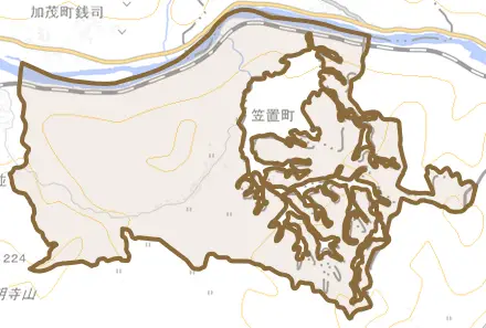 山田とその周辺の地図。町の範囲を重ねている