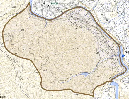 小畑とその周辺の地図。町の範囲を重ねている