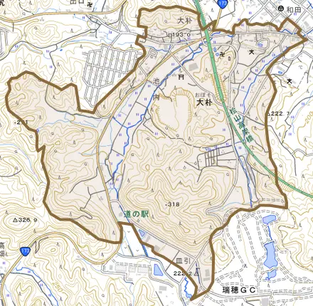 大朴とその周辺の地図。町の範囲を重ねている