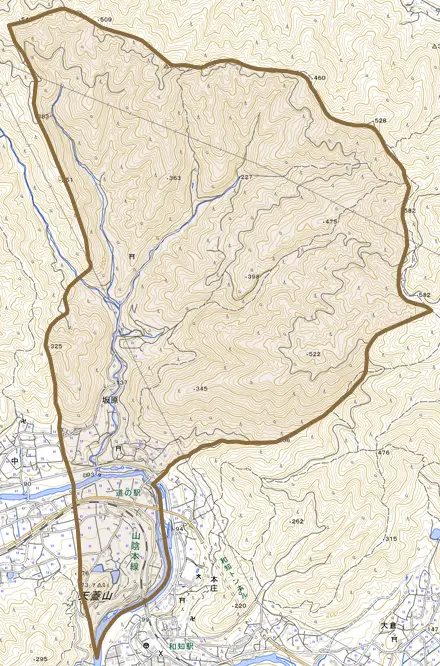 坂原とその周辺の地図。町の範囲を重ねている