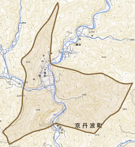 下粟野とその周辺の地図。町の範囲を重ねている