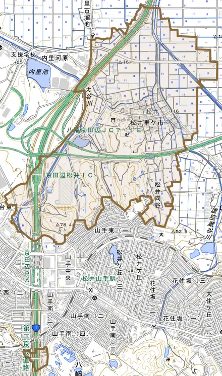 松井とその周辺の地図。町の範囲を重ねている