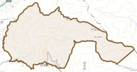 醍醐陀羅谷とその周辺の地図。町の範囲を重ねている