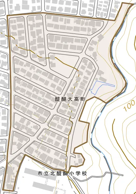醍醐大高町とその周辺の地図。町の範囲を重ねている