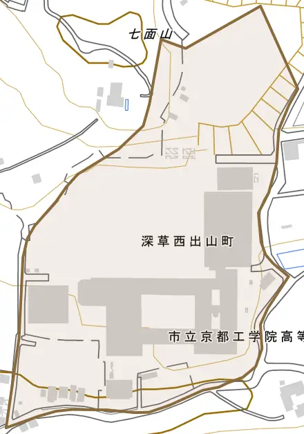 深草西出山町とその周辺の地図。町の範囲を重ねている